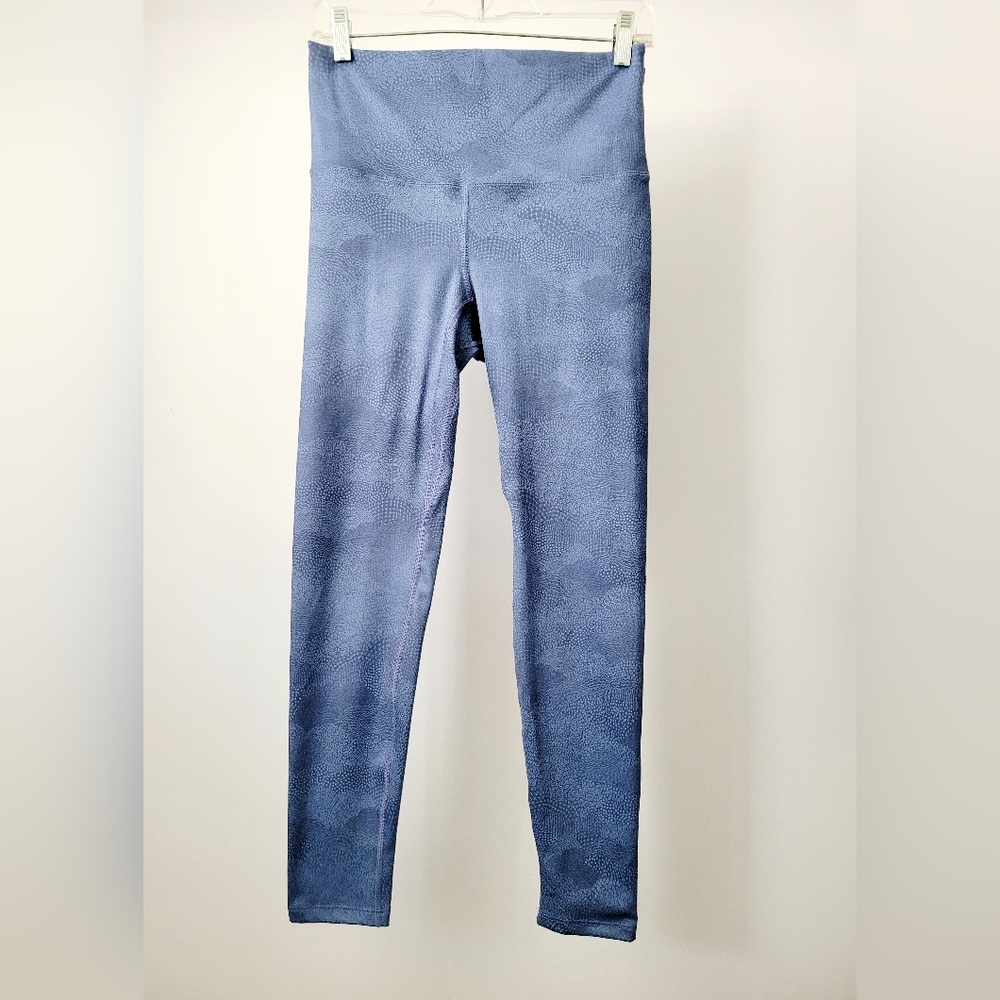 🇨🇦 Rose Buddha High-Waist Yoga Leggings – Size 8 – Like New – Made in Canada